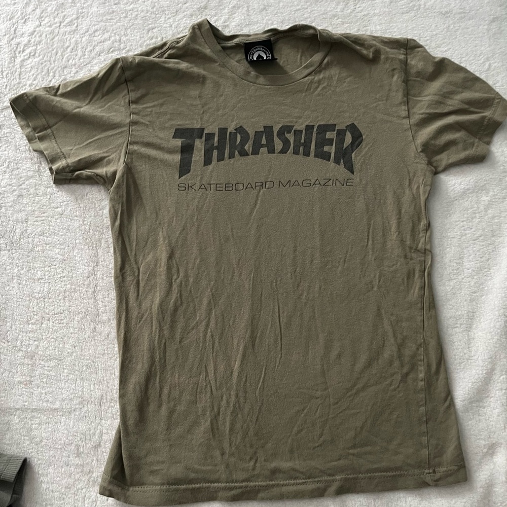 Army green thrasher shirt